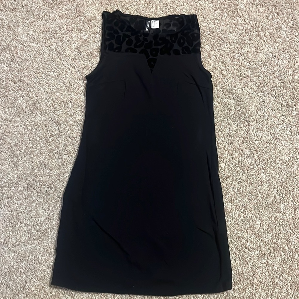 DIVIDED Bodycon dress